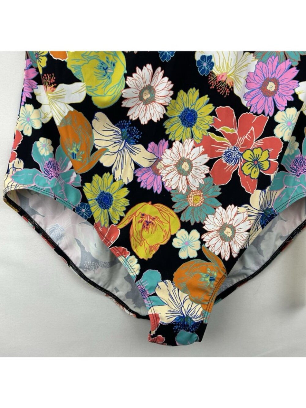 Gottex Modest One-Piece Swimsuit XXL Short Sleeves Round Neck Vibrant Floral NWT - Picture 15 of 15